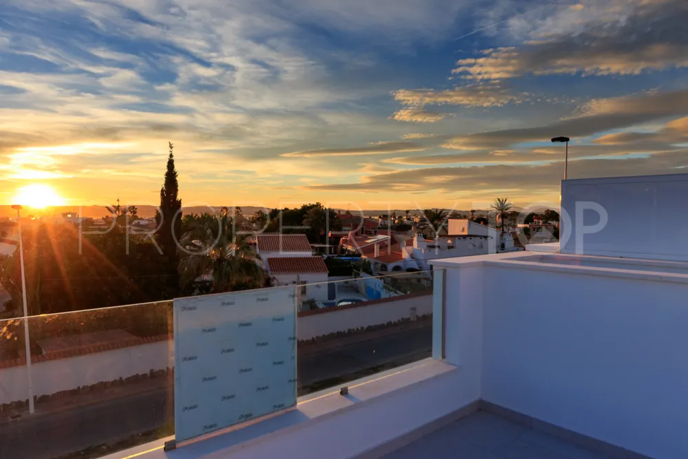 For sale 3 bedrooms town house in Pilar de la Horadada