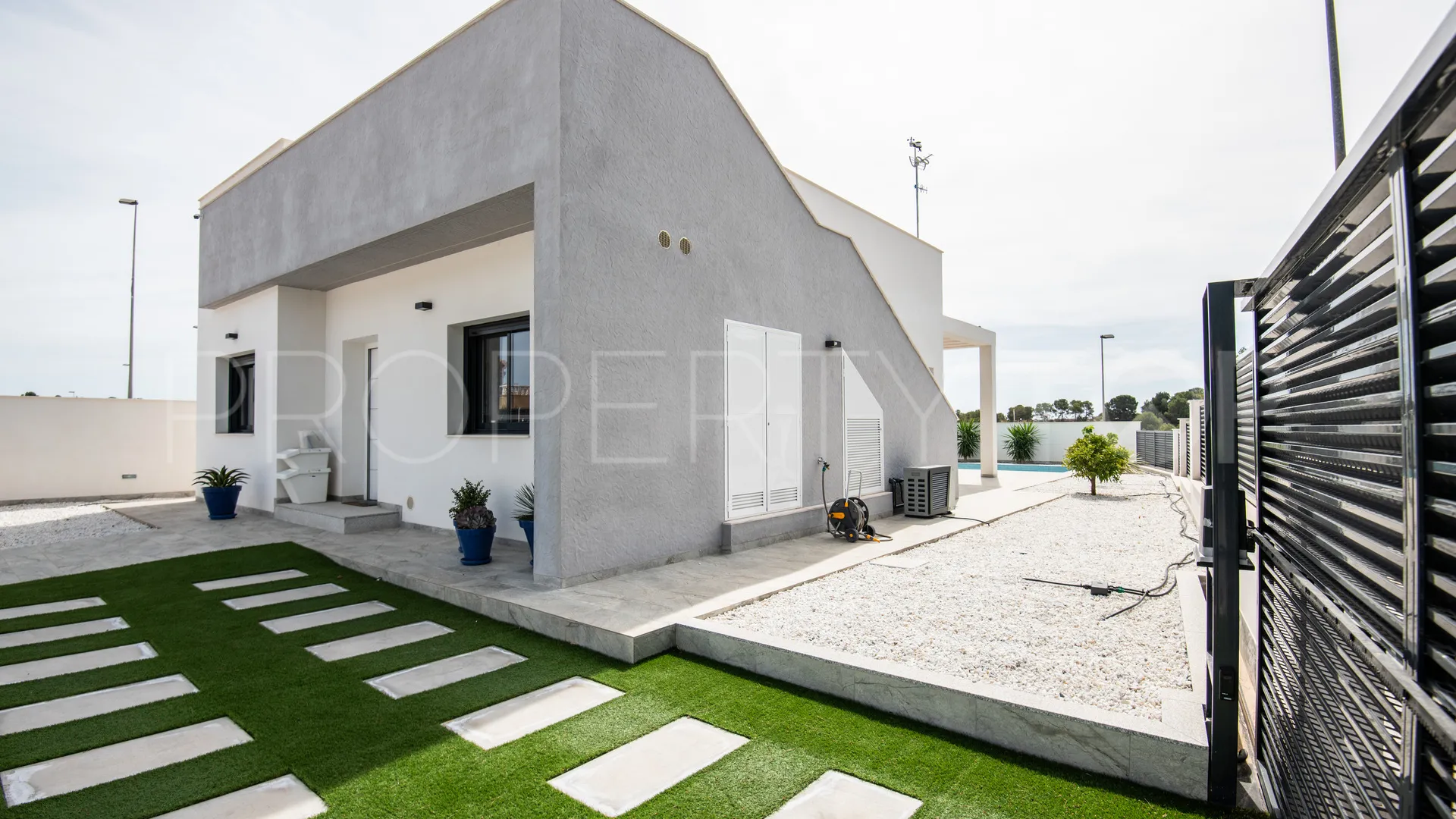 For sale villa in Pilar de la Horadada