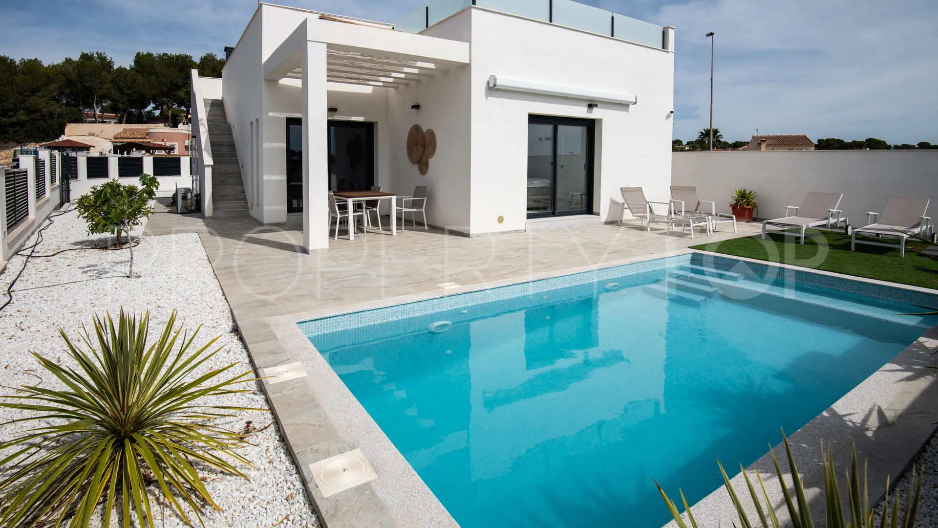 For sale villa in Pilar de la Horadada