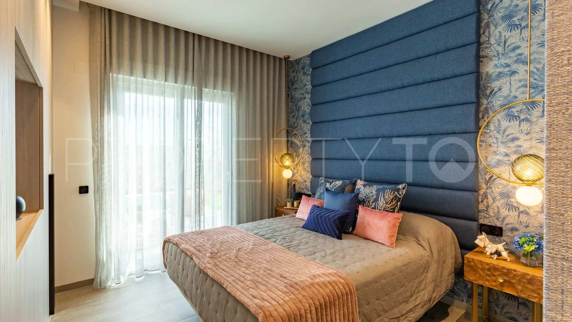 Buy town house in La Finca Golf with 3 bedrooms