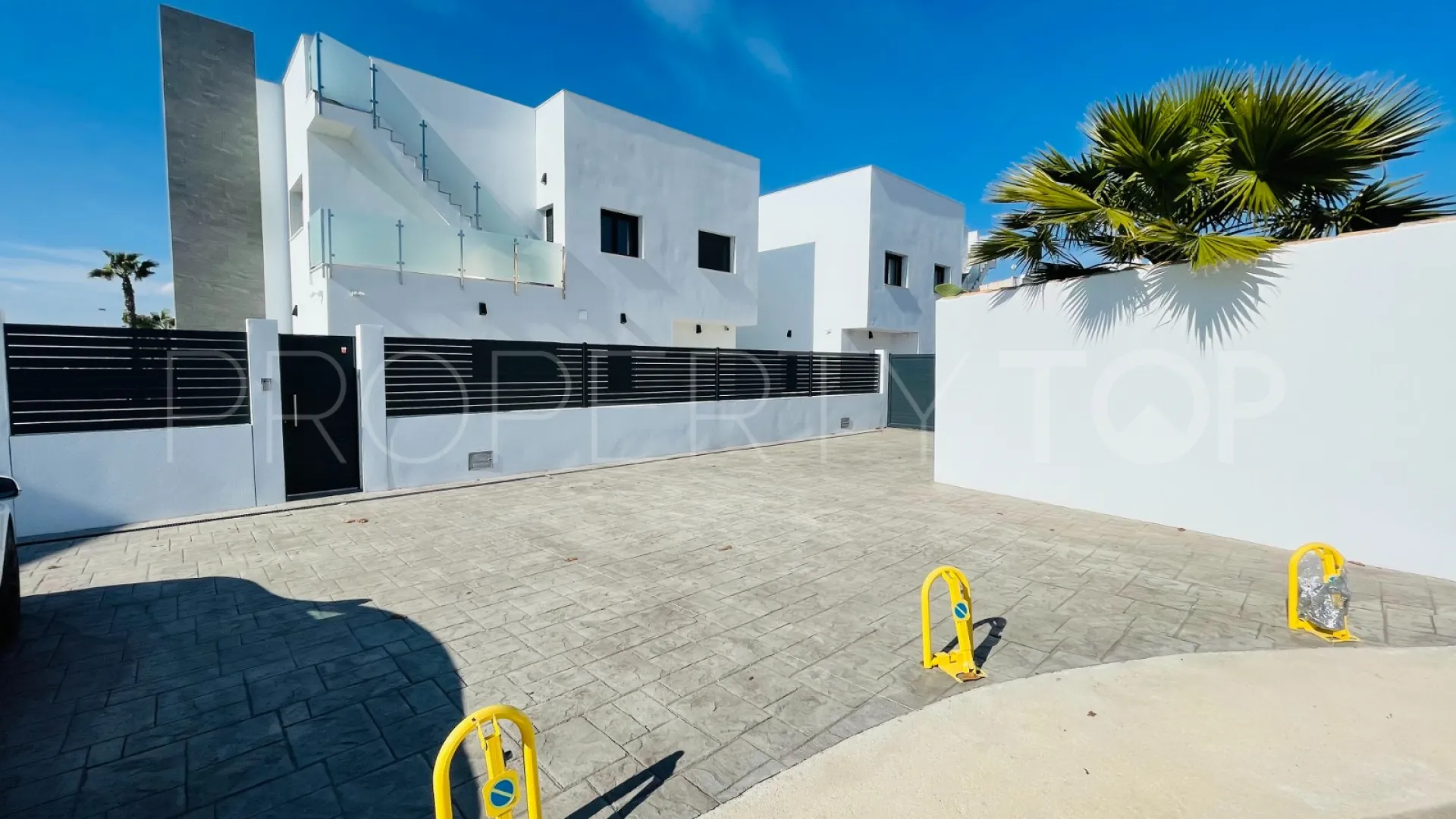 Torrevieja, villa a la venta de 5 dormitorios