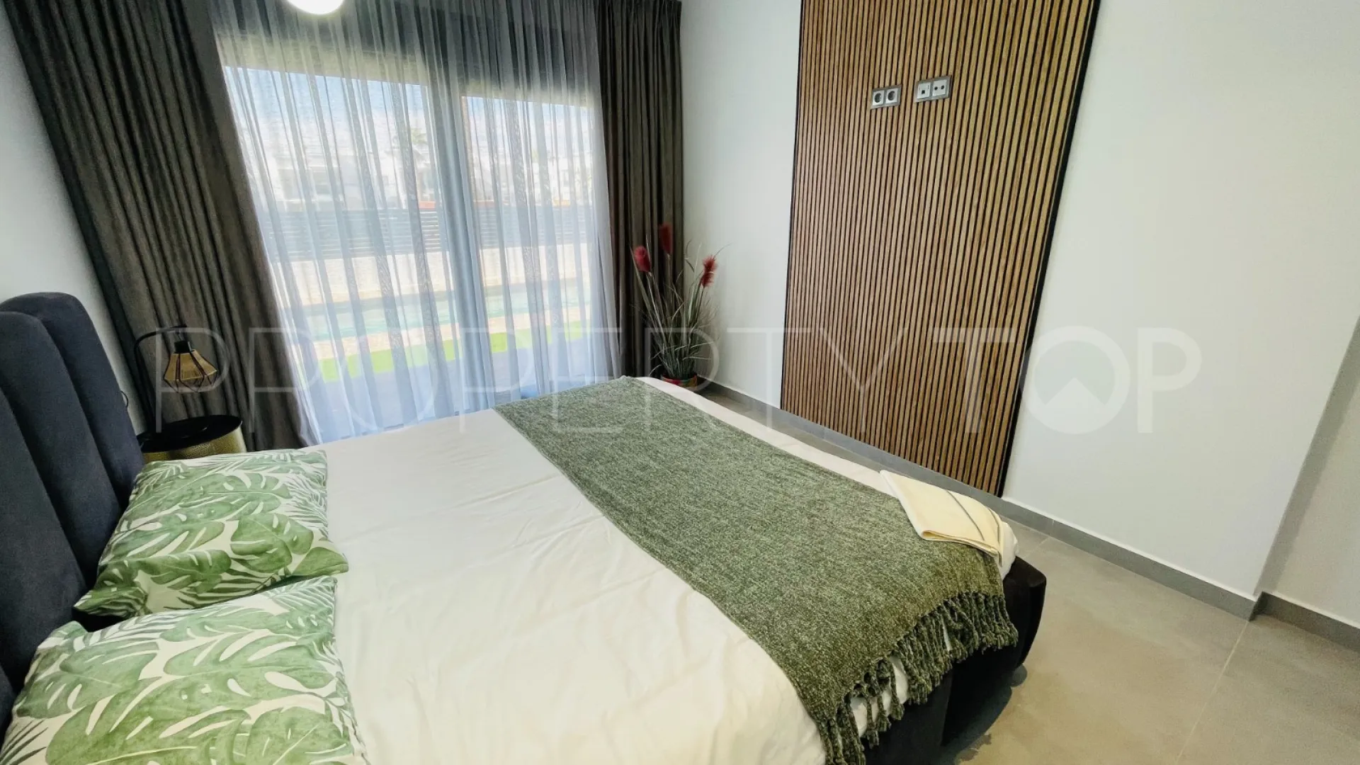 Torrevieja, villa a la venta de 5 dormitorios