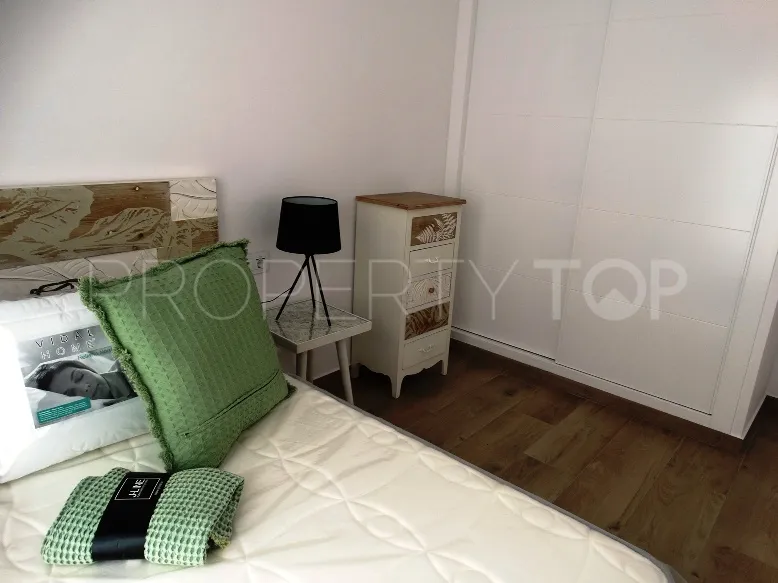 Villa en venta en Pilar de la Horadada