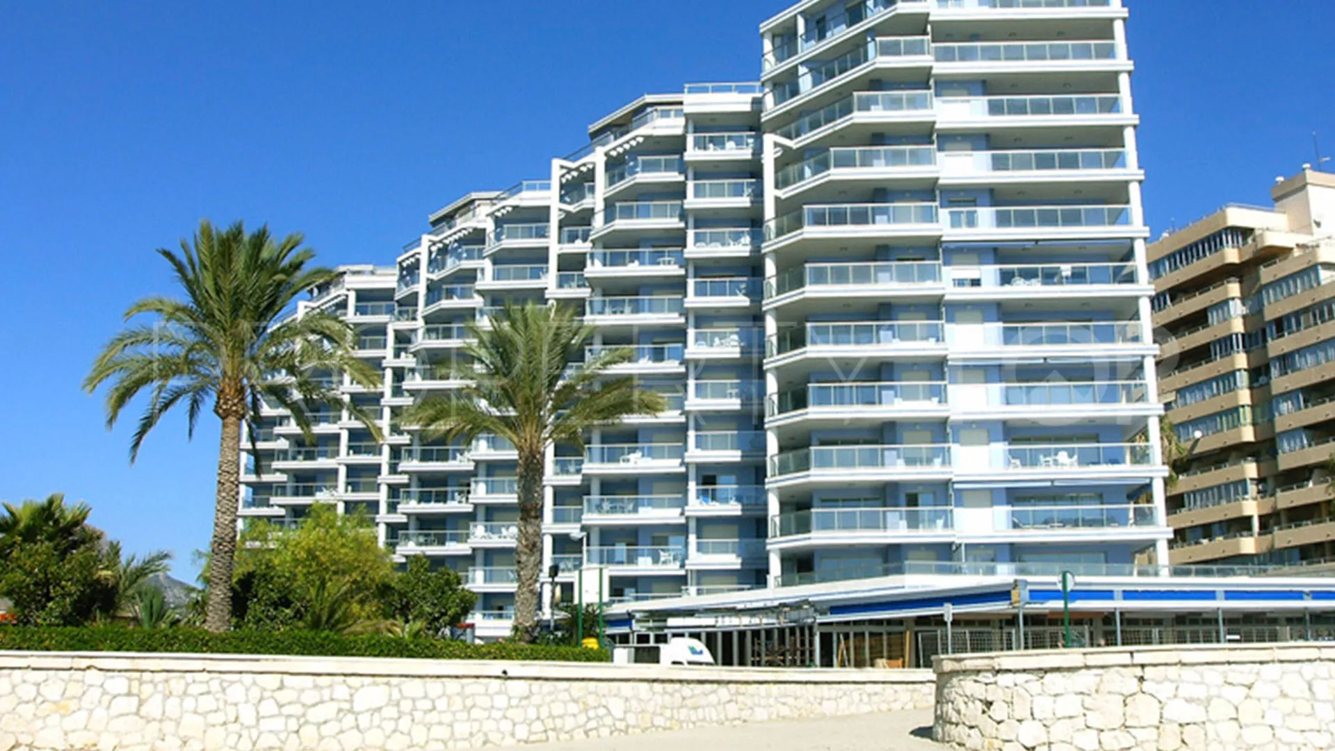 Apartamento con 3 dormitorios en venta en Calpe