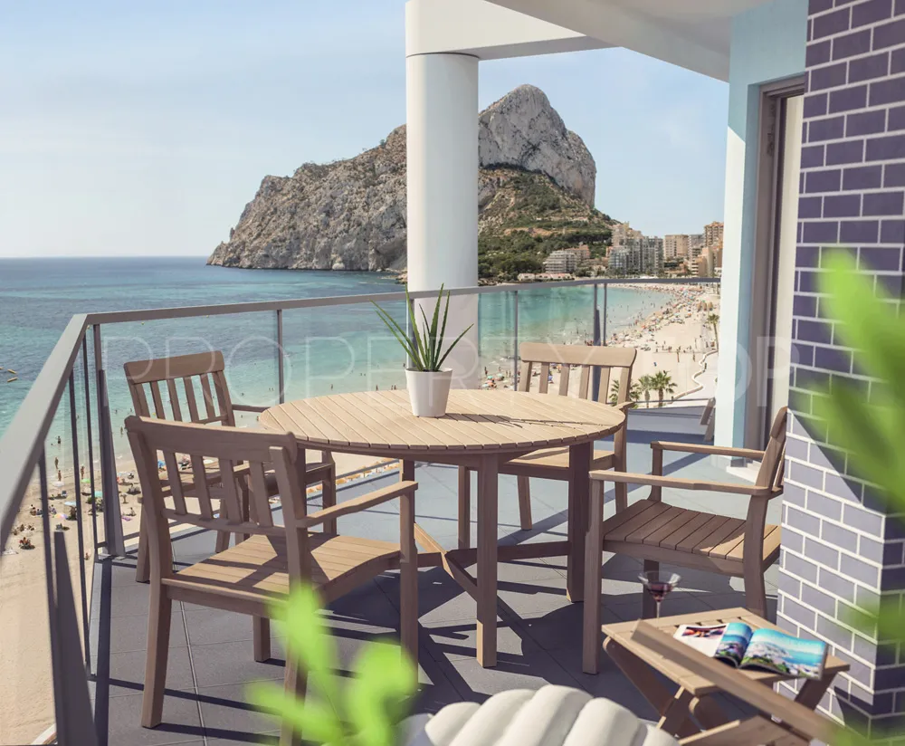 Apartamento con 3 dormitorios en venta en Calpe