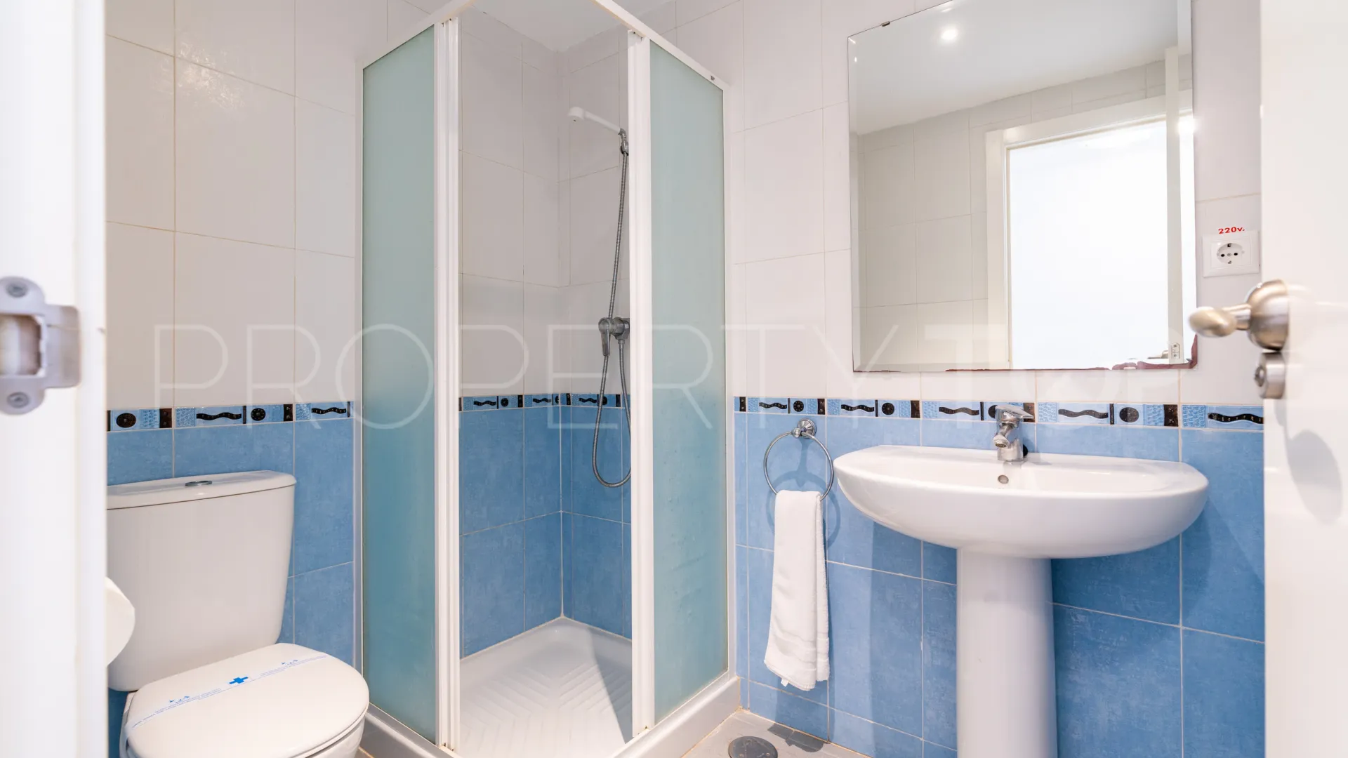Apartamento con 3 dormitorios en venta en Calpe