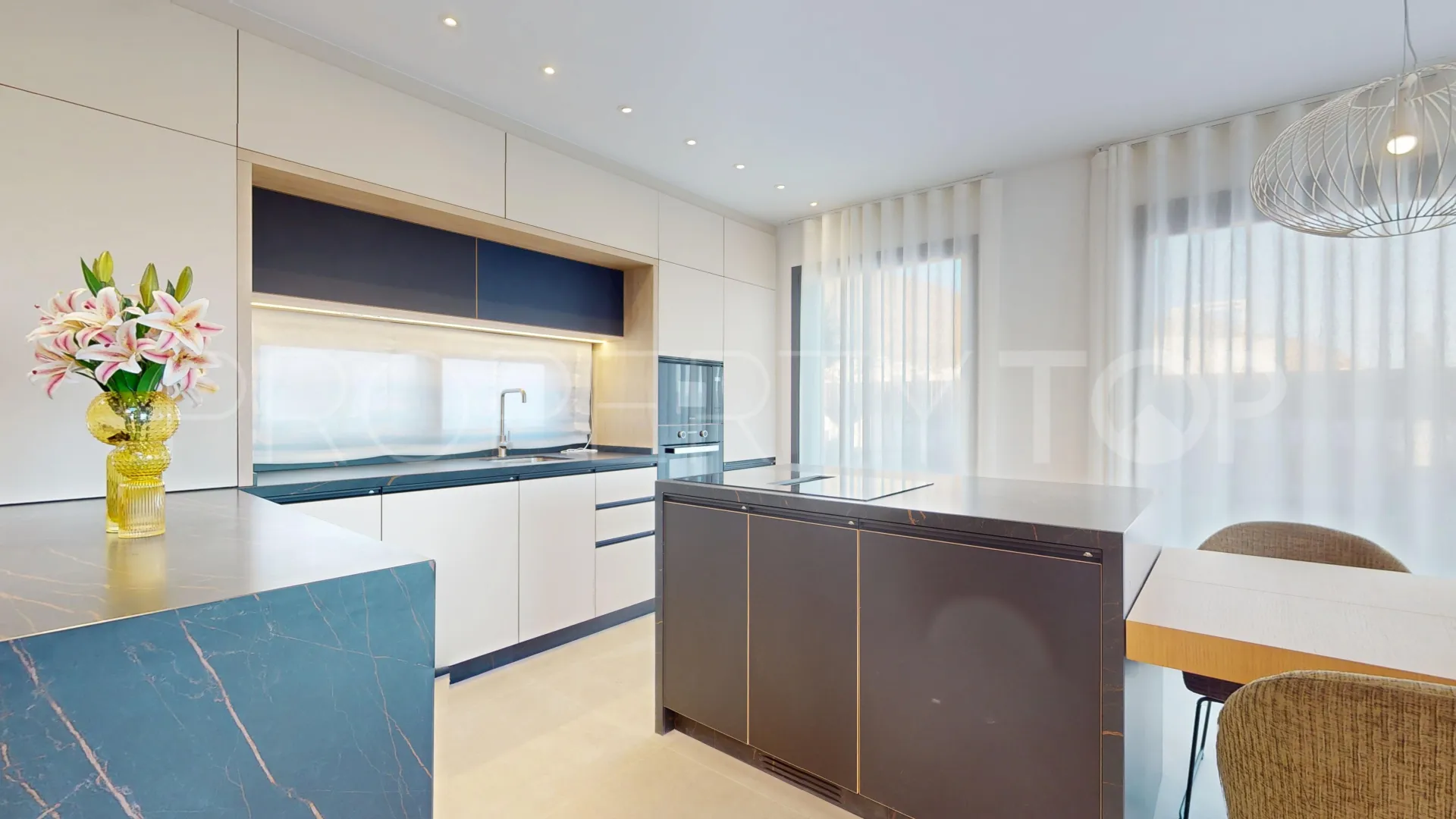 Villa en venta de 3 dormitorios en Cala de Finestrat