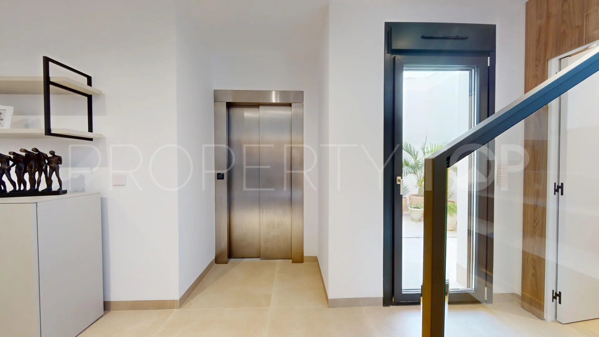 Villa en venta de 3 dormitorios en Cala de Finestrat