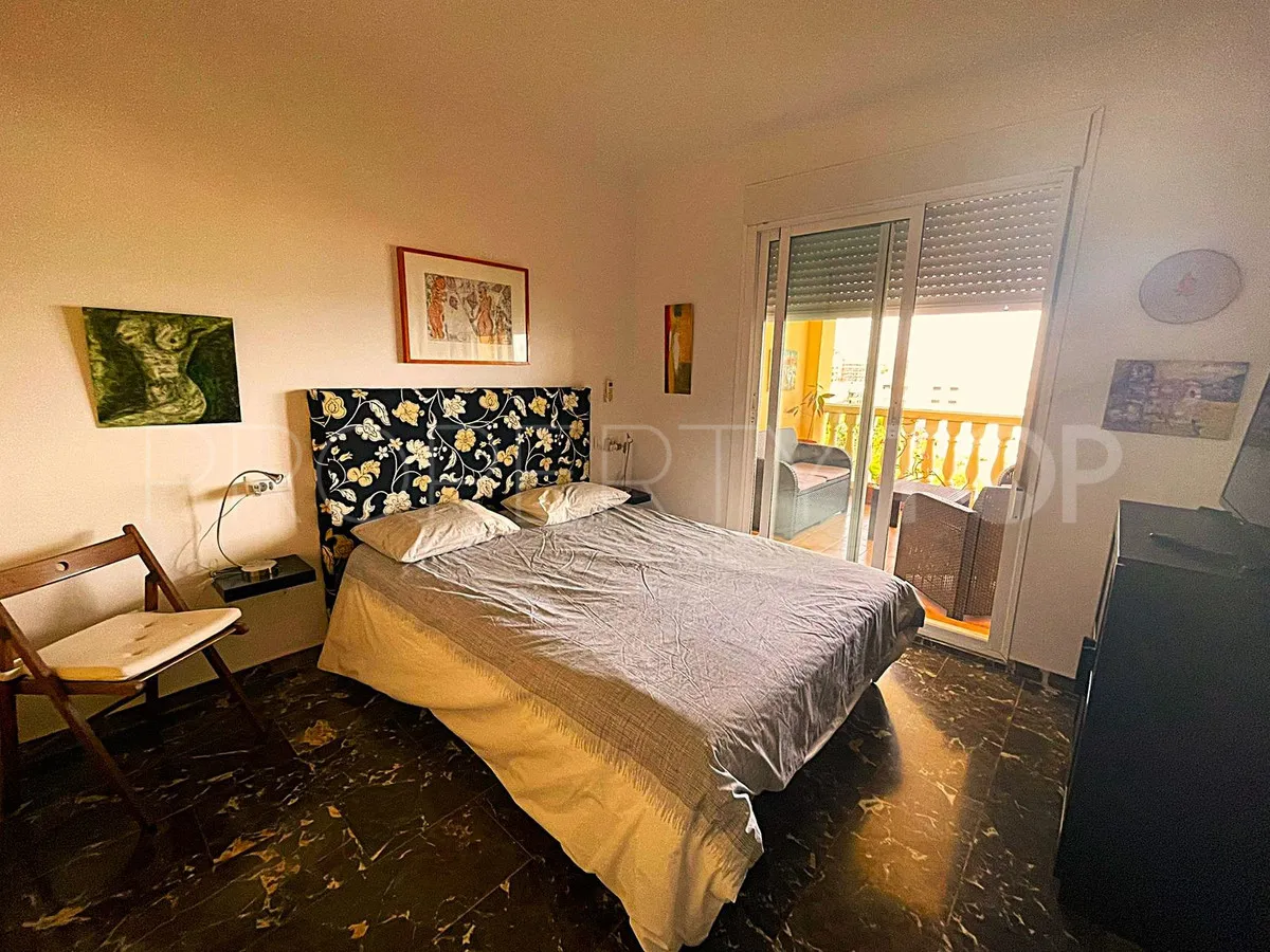 Buy Fuengirola Puerto penthouse
