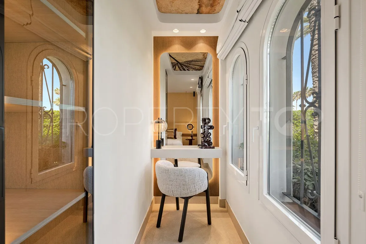 Ground floor apartment for sale in Estepona Hills