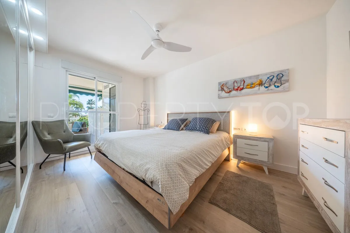 Ground floor apartment with 2 bedrooms for sale in Nueva Andalucia