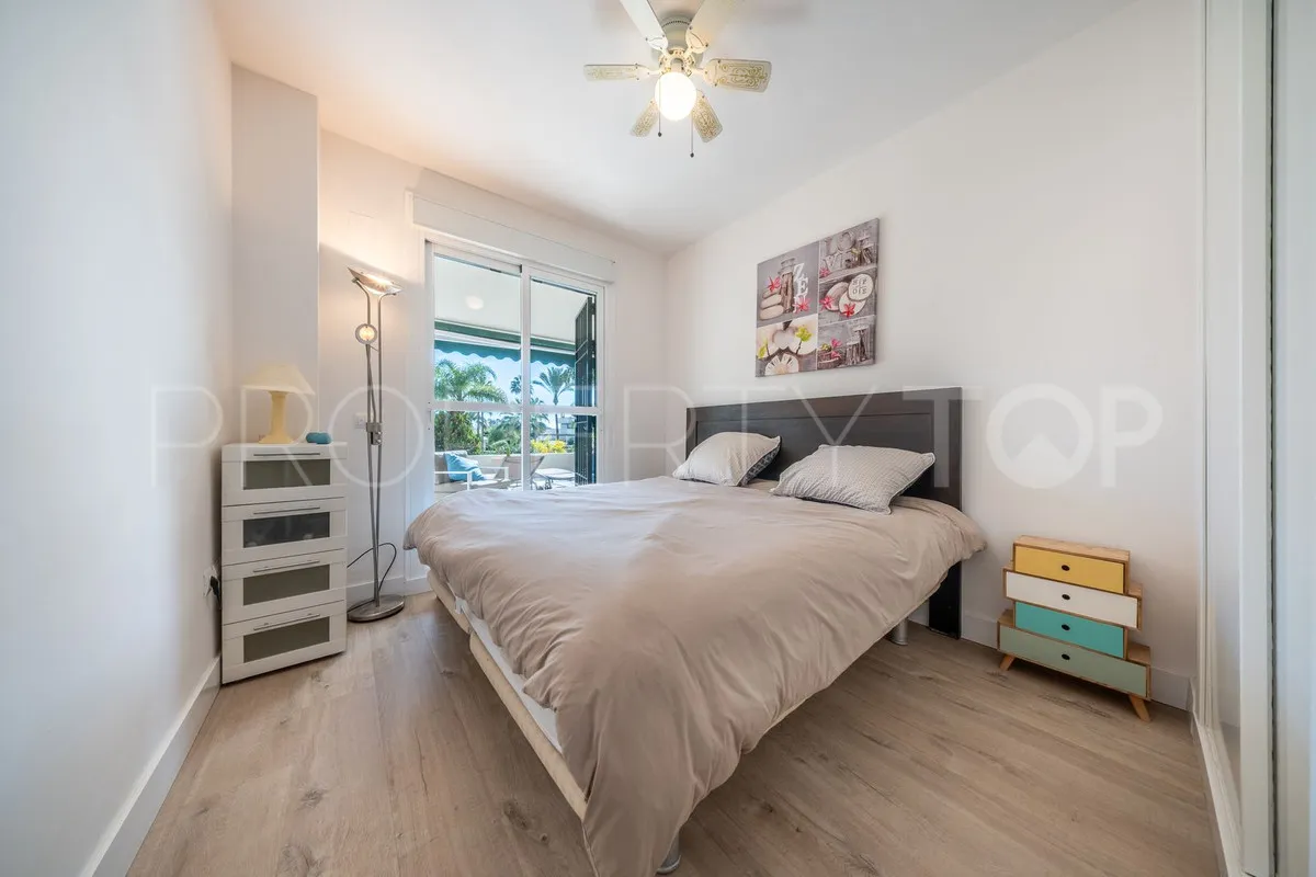Ground floor apartment with 2 bedrooms for sale in Nueva Andalucia