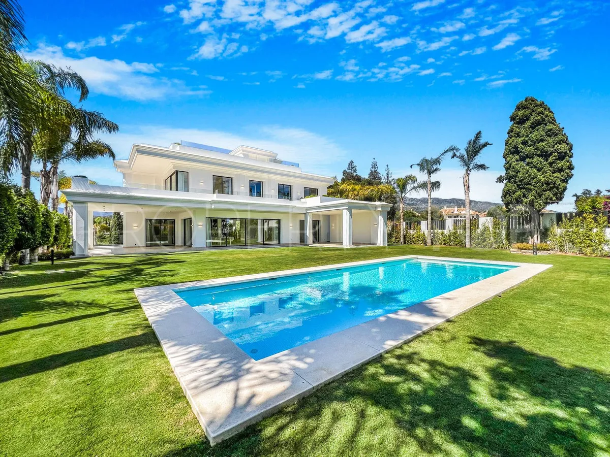 For sale villa with 6 bedrooms in Marbella Golden Mile