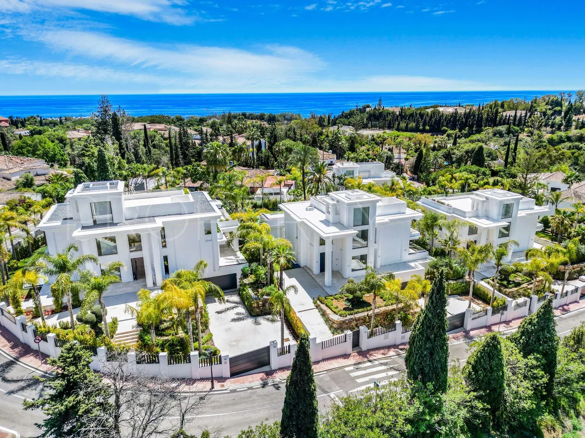 For sale villa with 6 bedrooms in Marbella Golden Mile