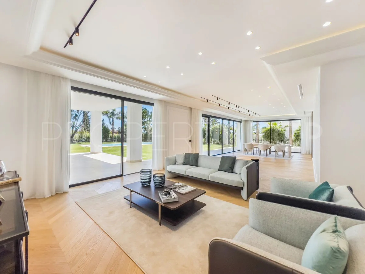 For sale villa with 6 bedrooms in Marbella Golden Mile