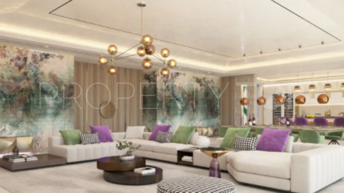Buy plot in Benahavis Centro