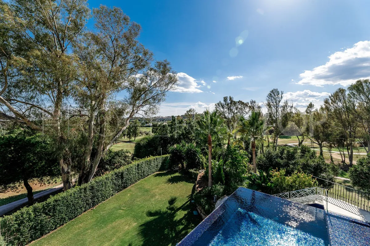 Nueva Andalucia 5 bedrooms villa for sale