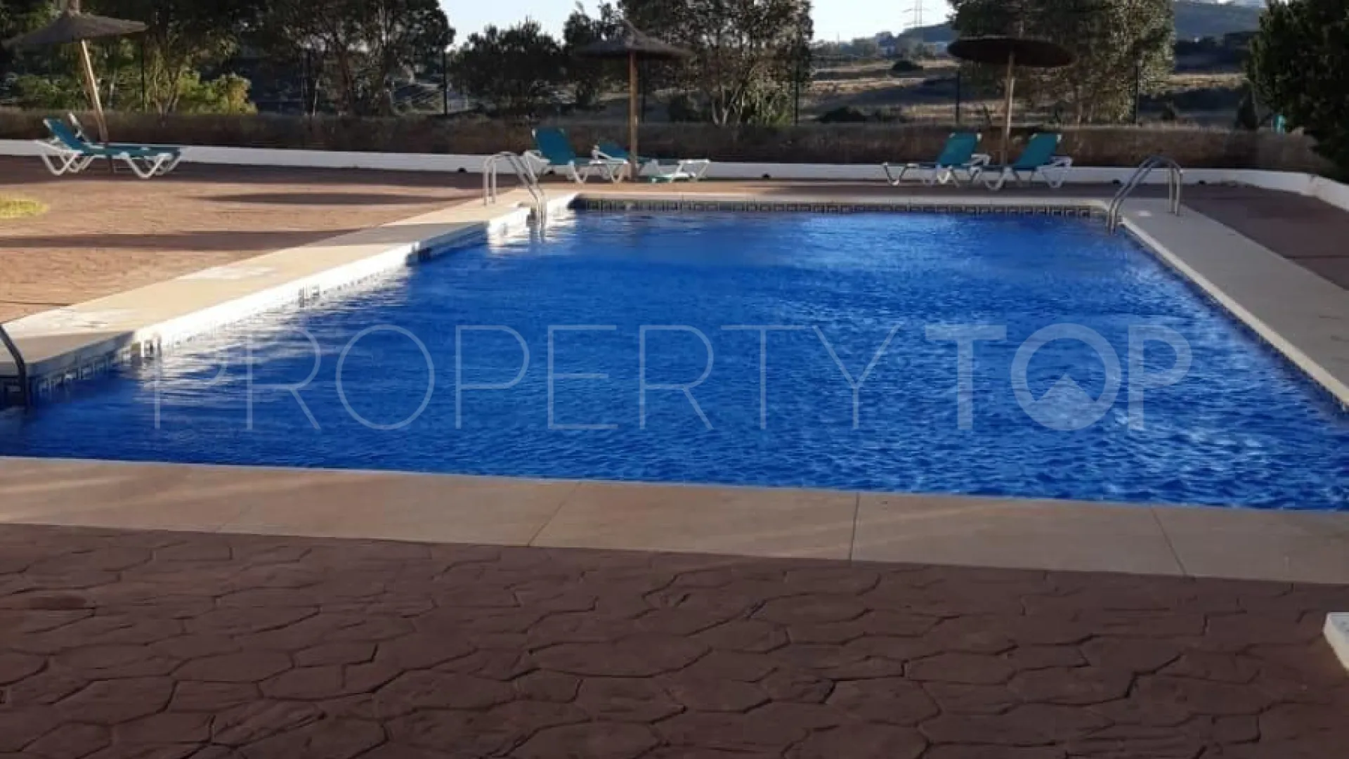 Penthouse with 2 bedrooms for sale in Estepona Hills