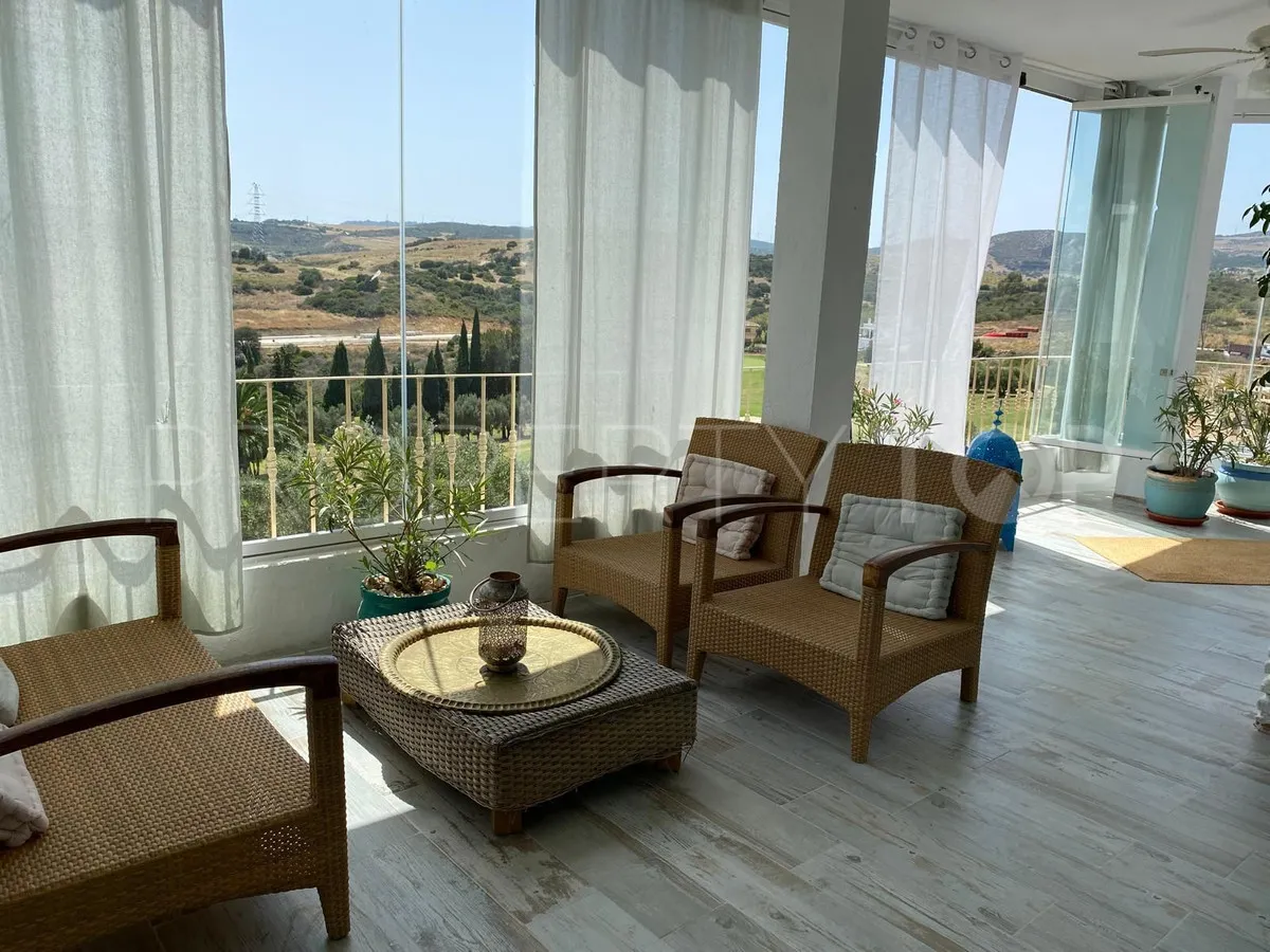 Penthouse with 2 bedrooms for sale in Estepona Hills