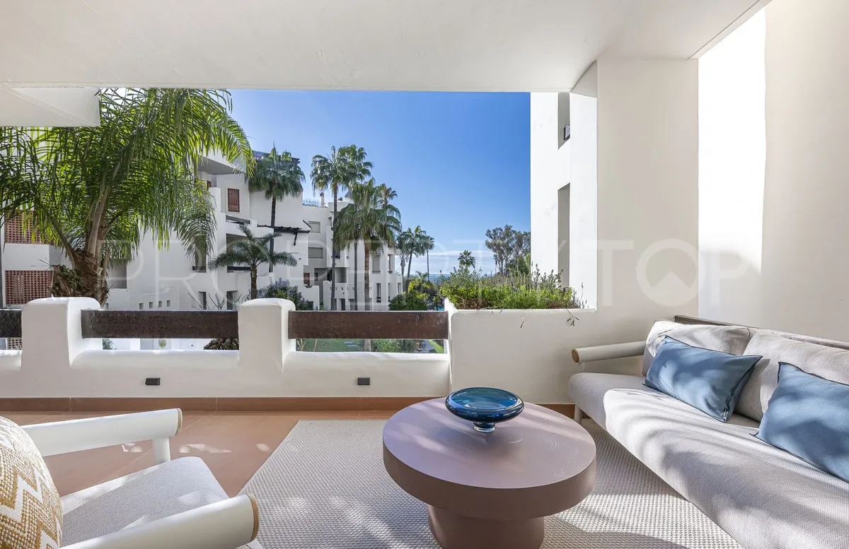 Apartamento de 3 dormitorios a la venta en Marbella Golden Mile