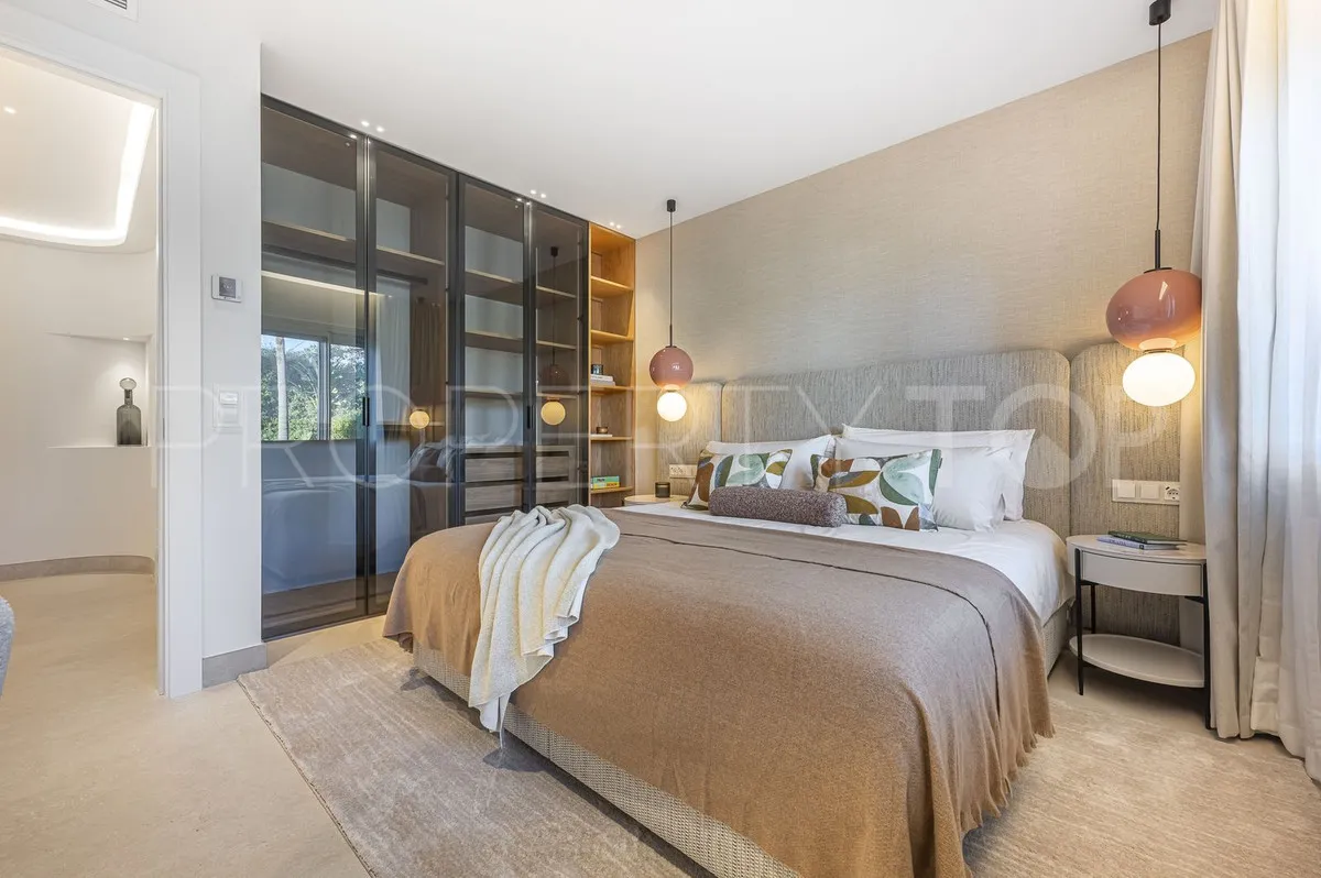 Apartamento de 3 dormitorios a la venta en Marbella Golden Mile