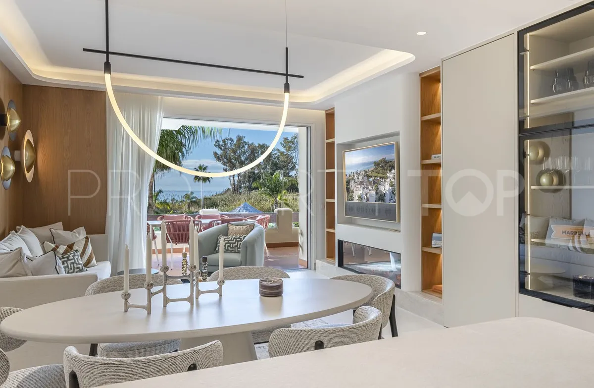 Apartamento de 3 dormitorios a la venta en Marbella Golden Mile