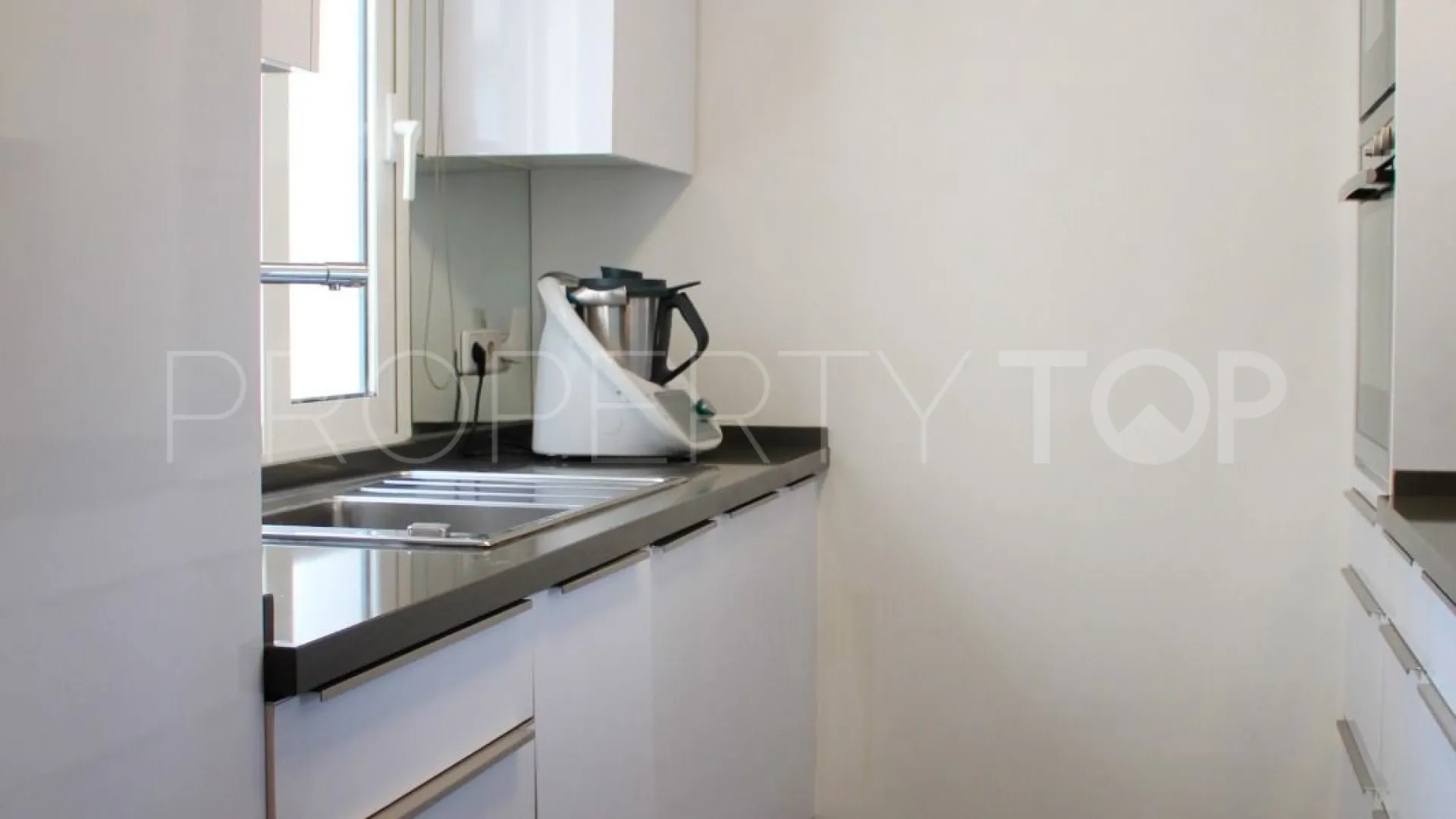 Penthouse for sale in Marbella - Puerto Banus