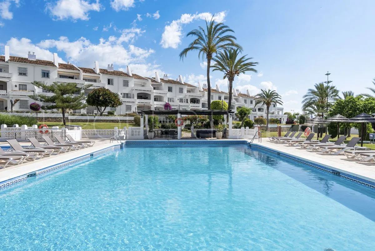 For sale Nueva Andalucia ground floor apartment
