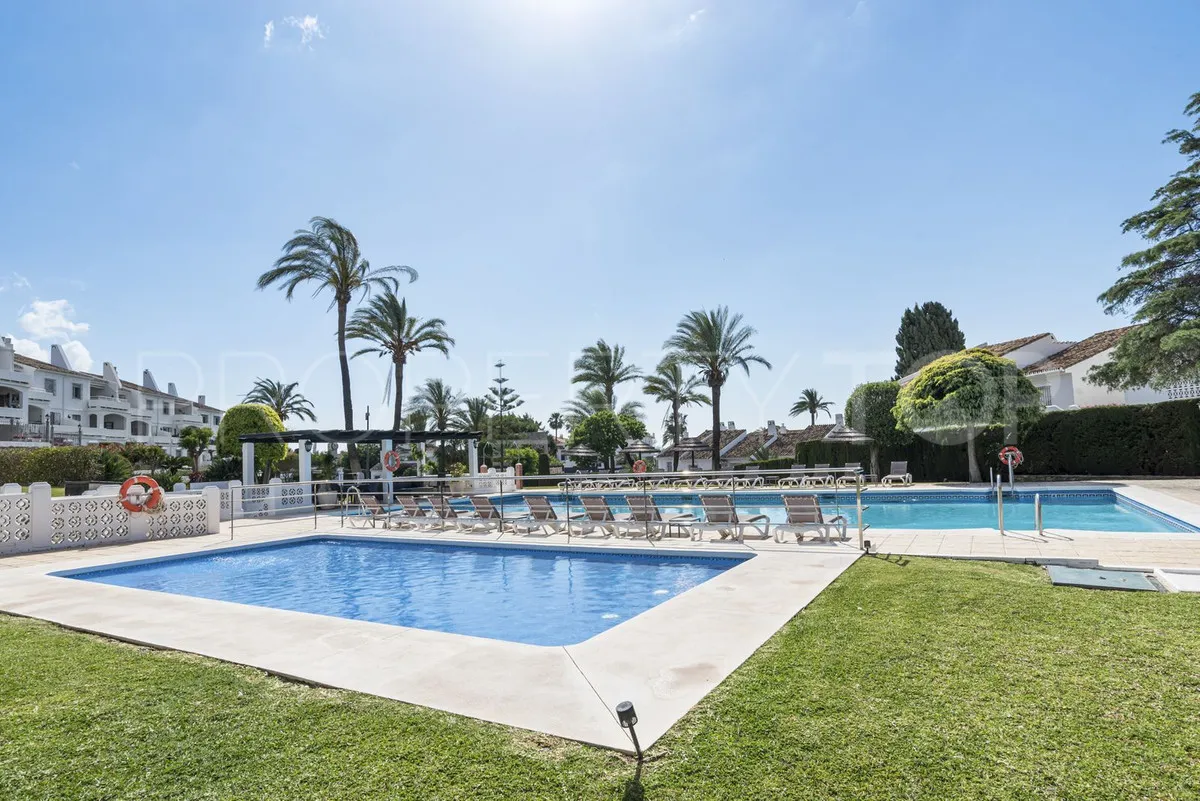For sale Nueva Andalucia ground floor apartment