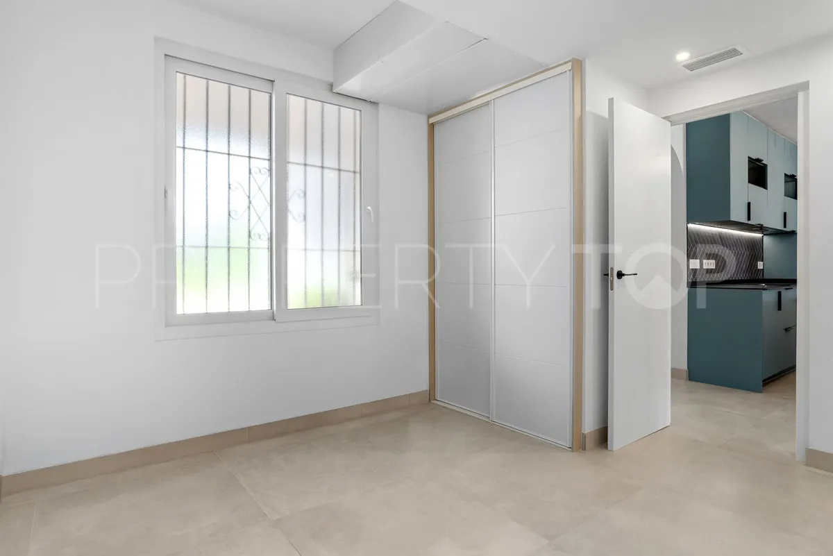 For sale Nueva Andalucia ground floor apartment