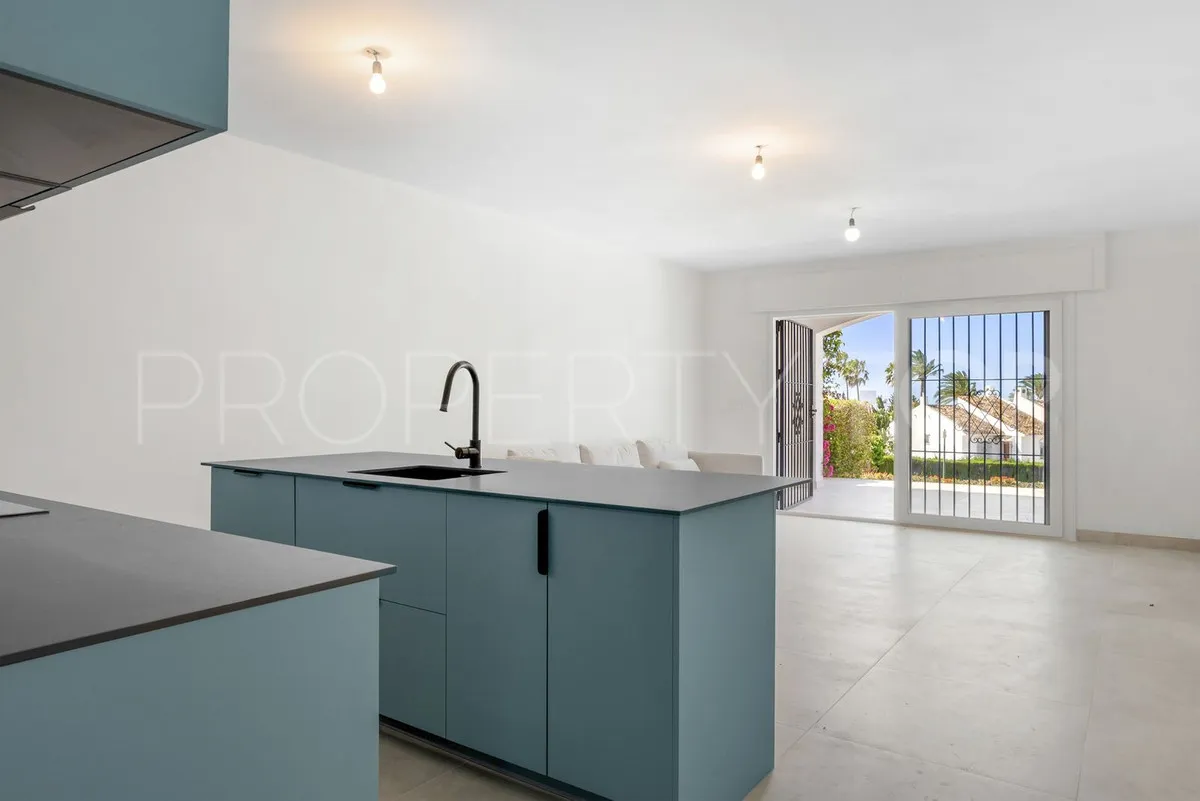 For sale Nueva Andalucia ground floor apartment