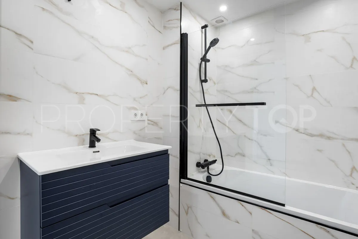 For sale Nueva Andalucia ground floor apartment