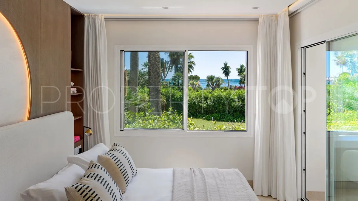 For sale Costalita ground floor apartment with 3 bedrooms