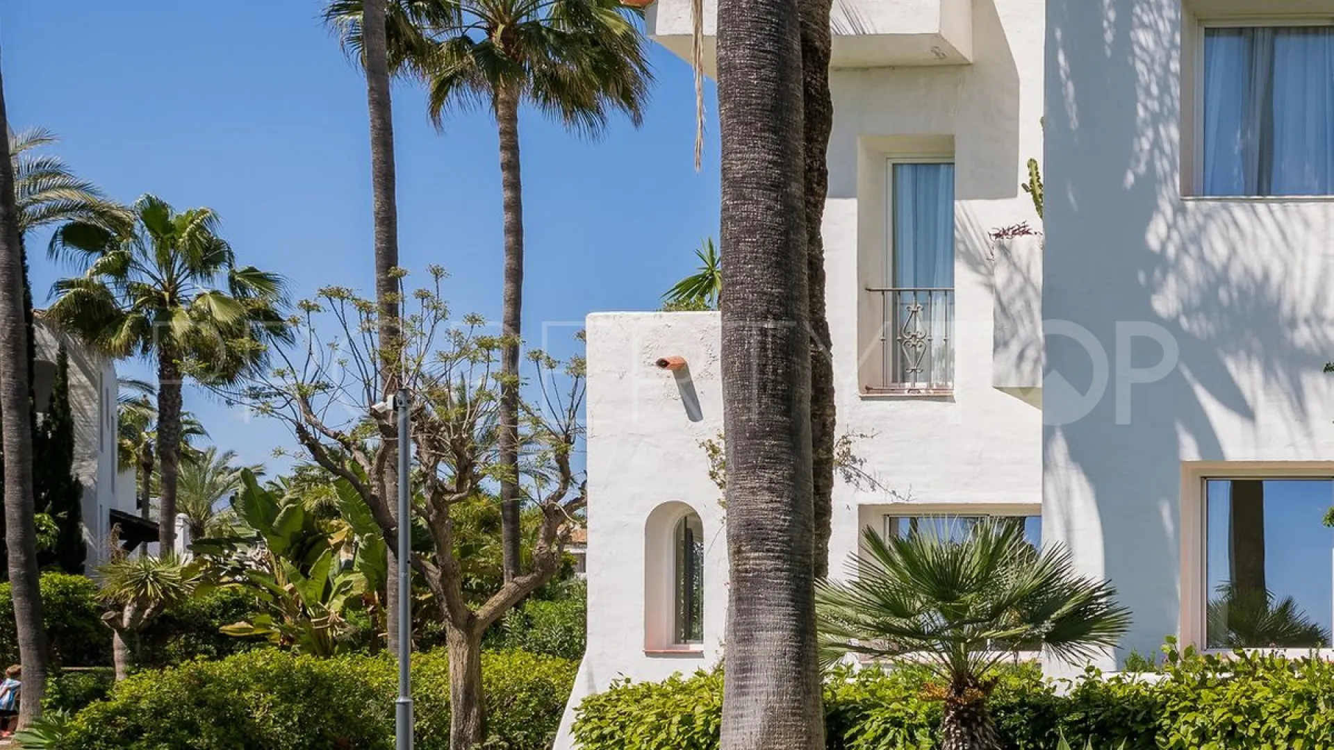 For sale Costalita ground floor apartment with 3 bedrooms