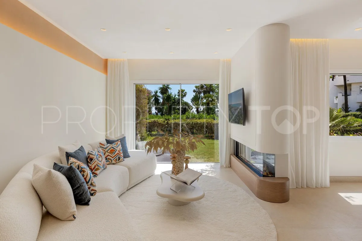 For sale Costalita ground floor apartment with 3 bedrooms