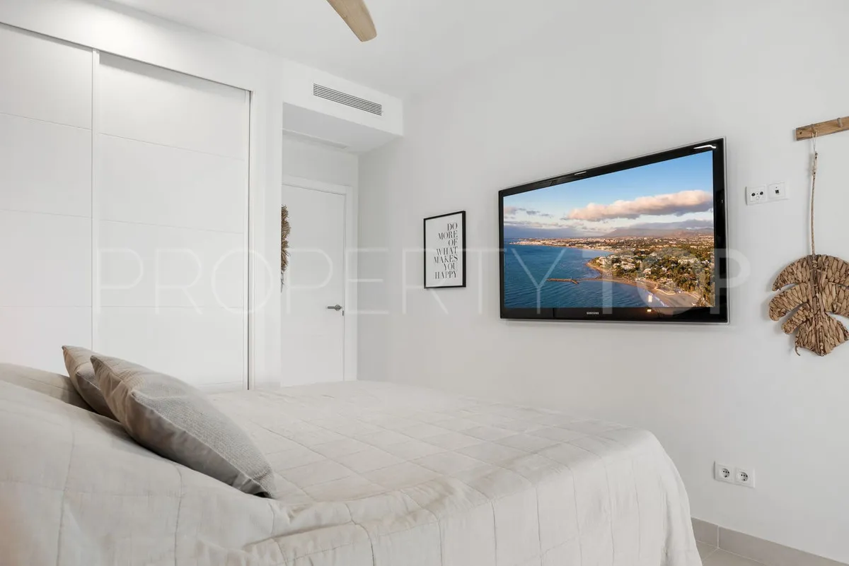 For sale ground floor apartment in Estepona Hills