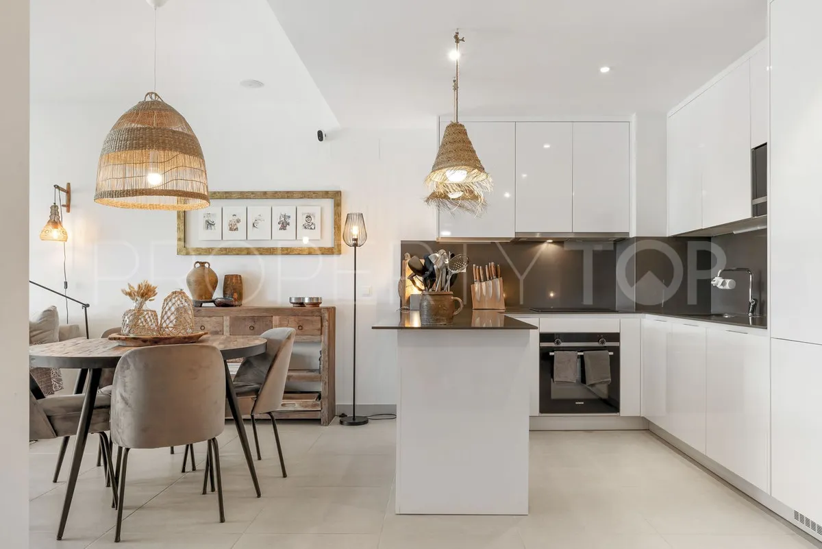For sale ground floor apartment in Estepona Hills
