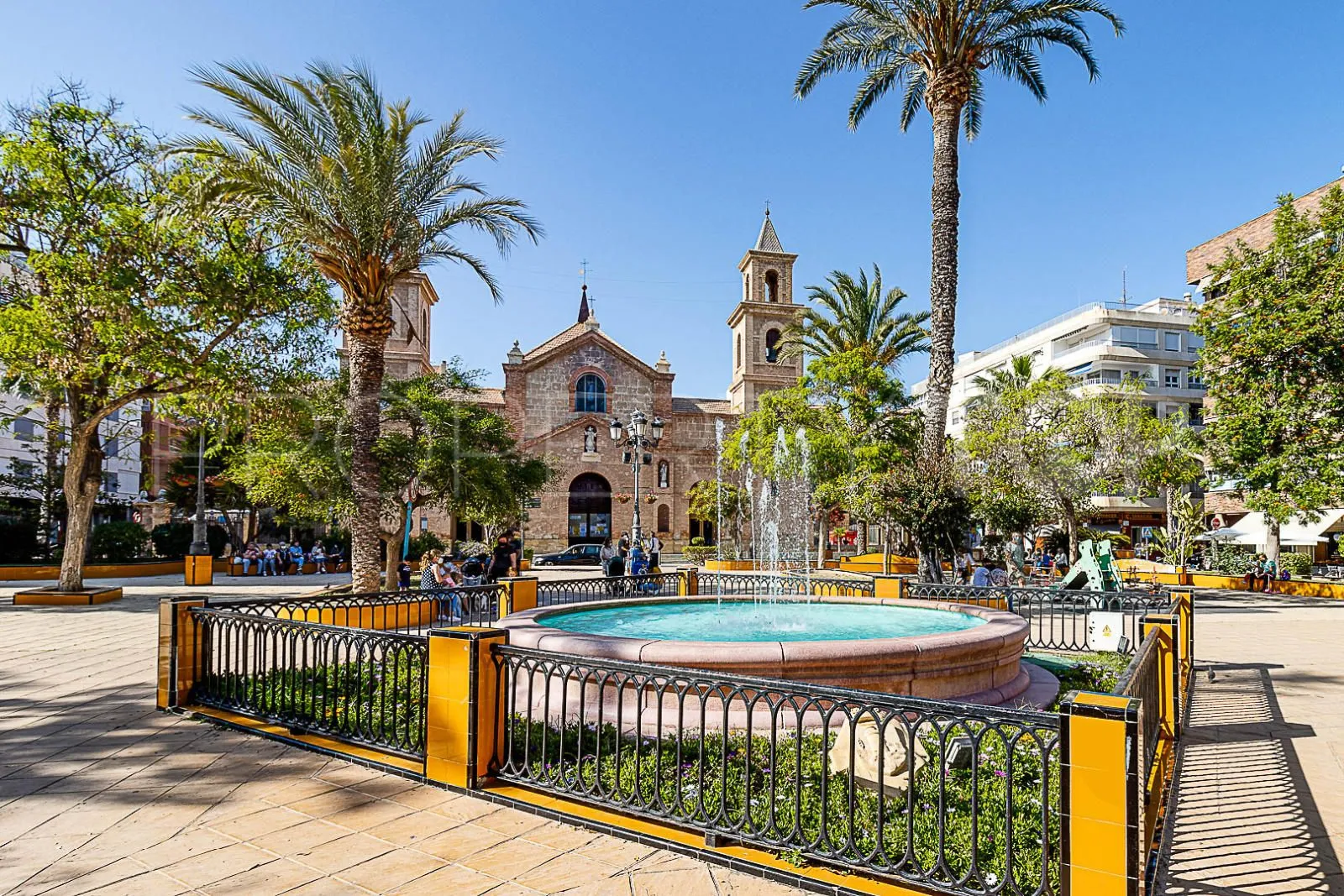 Se vende apartamento en Torrevieja con 1 dormitorio