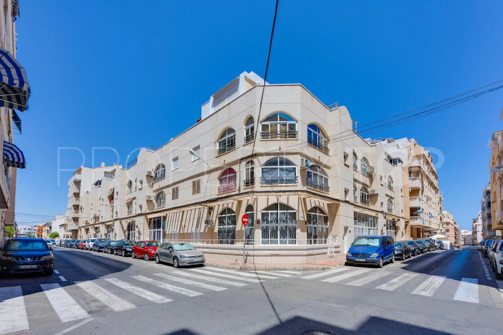 Se vende apartamento en Torrevieja con 1 dormitorio