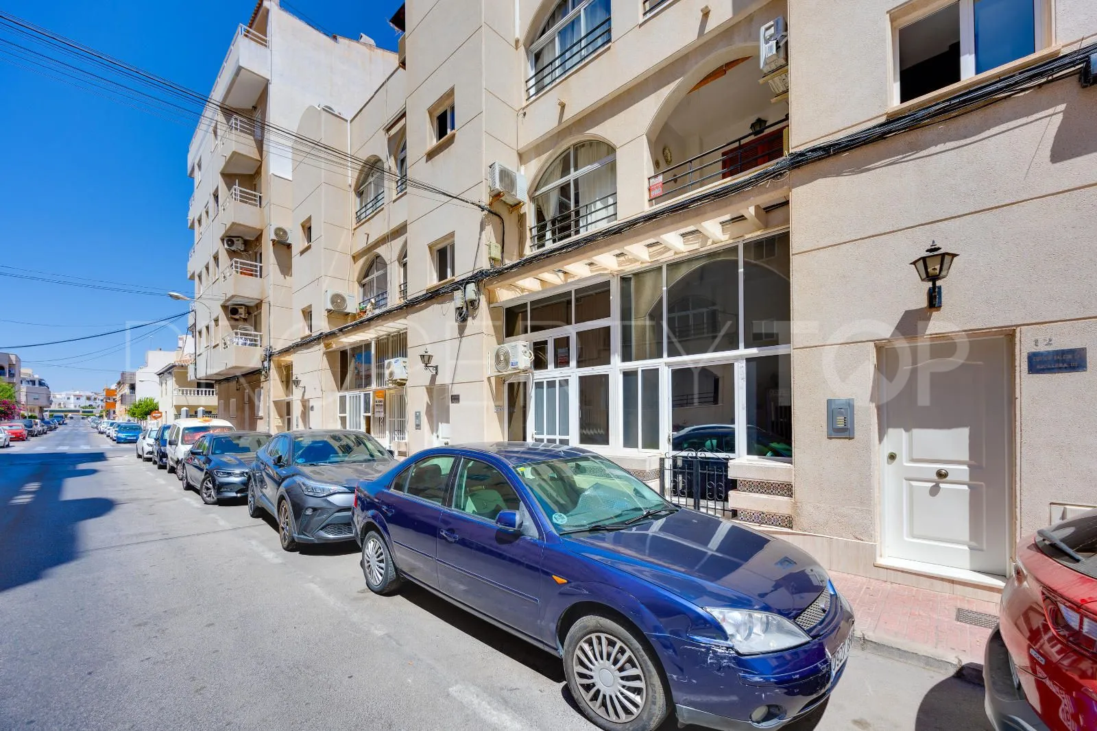 Se vende apartamento en Torrevieja con 1 dormitorio