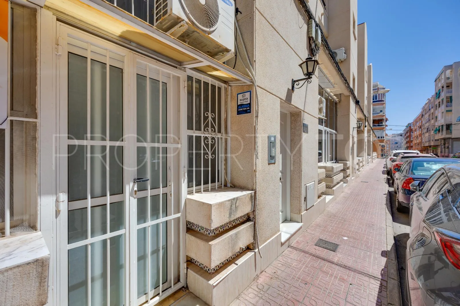 Se vende apartamento en Torrevieja con 1 dormitorio