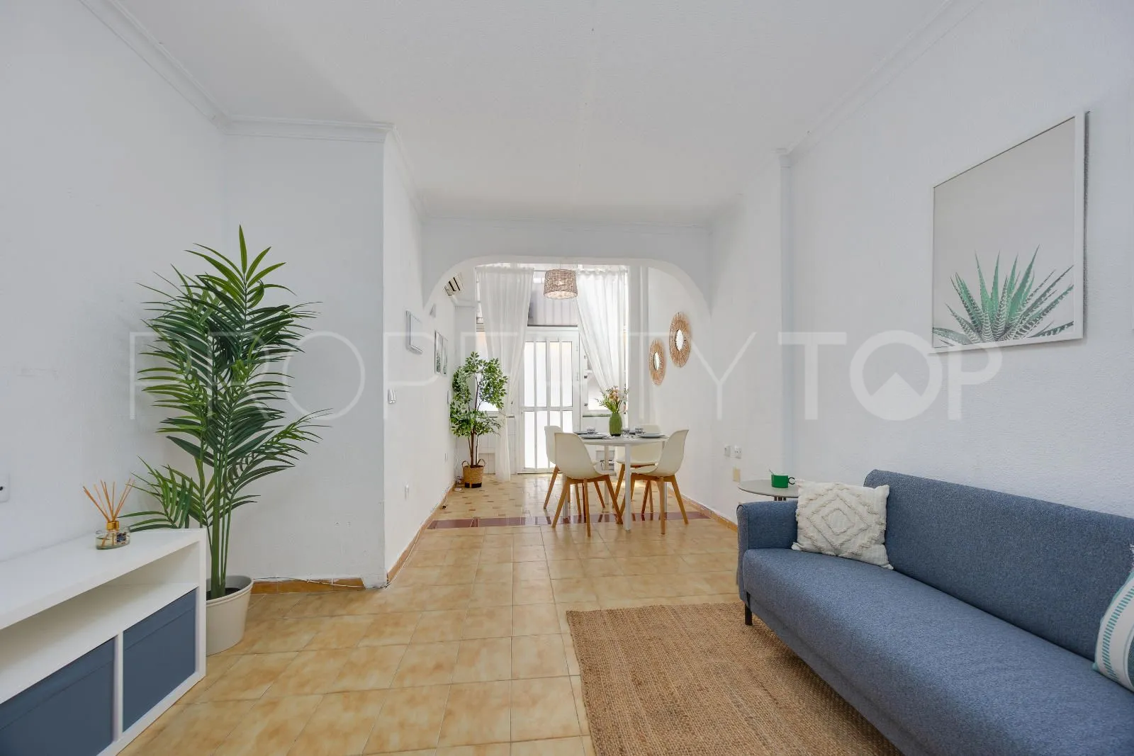 Se vende apartamento en Torrevieja con 1 dormitorio