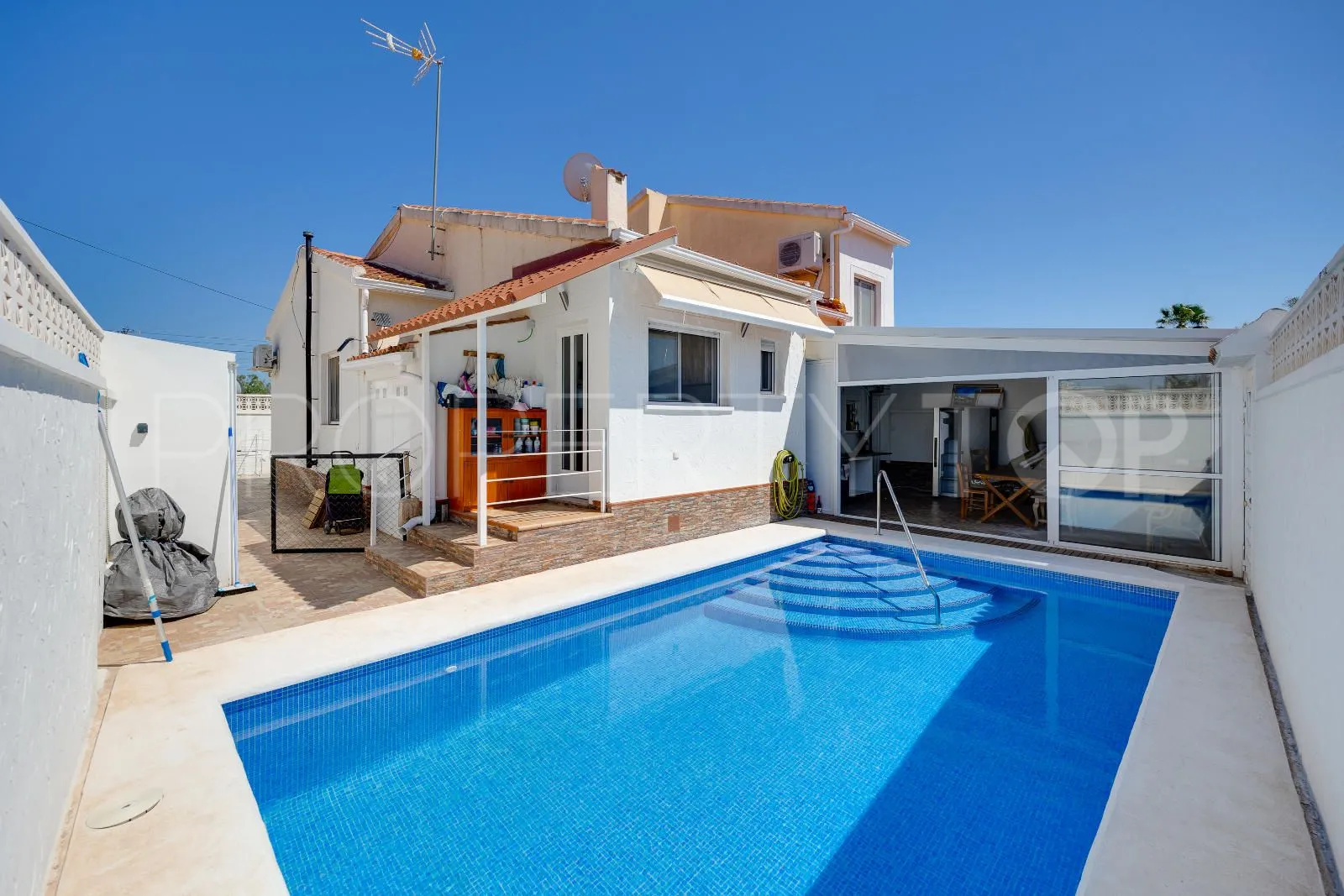 Villa en venta en Villa Marina