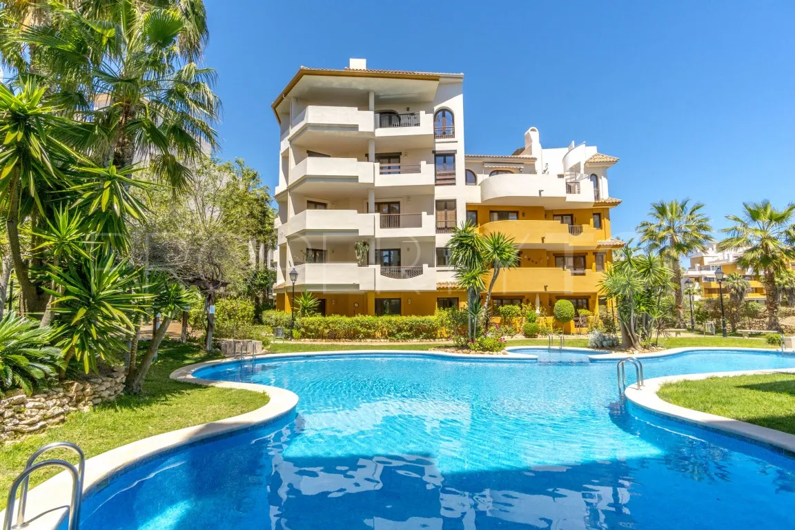 2 bedrooms apartment in Punta Prima for sale