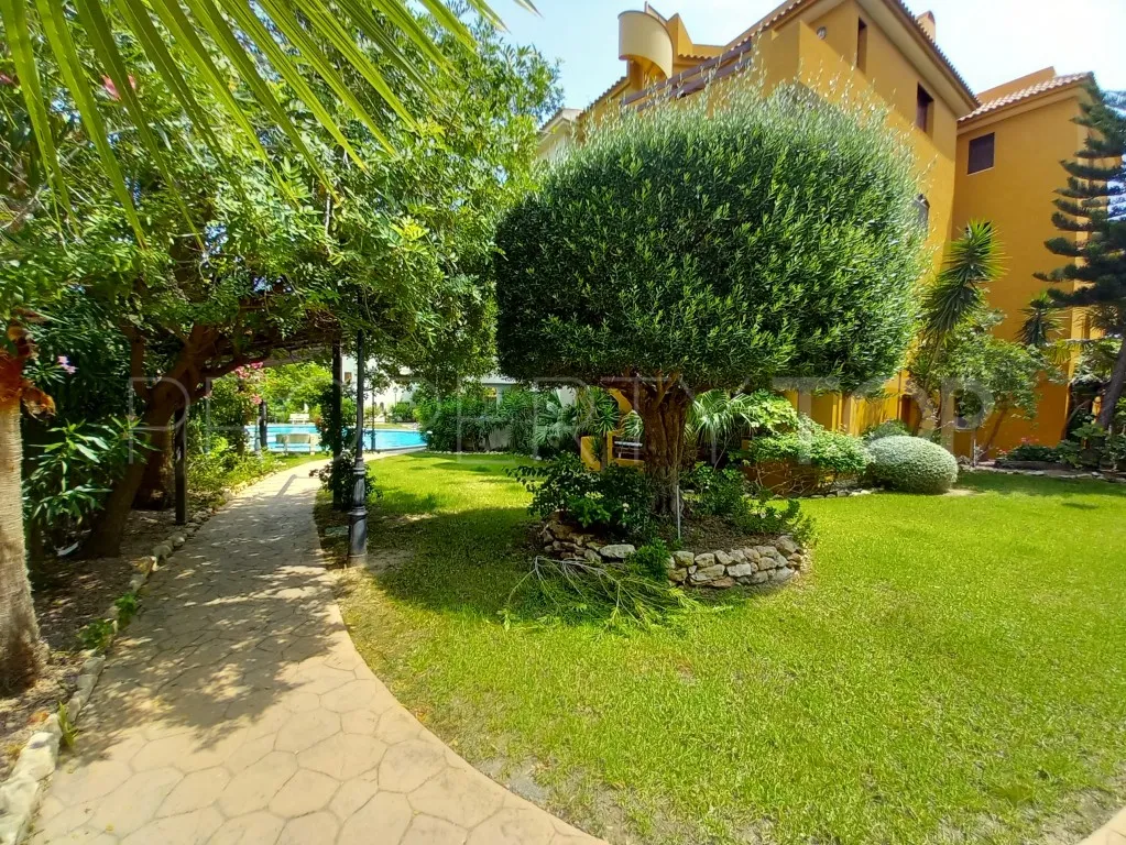 2 bedrooms apartment in Punta Prima for sale