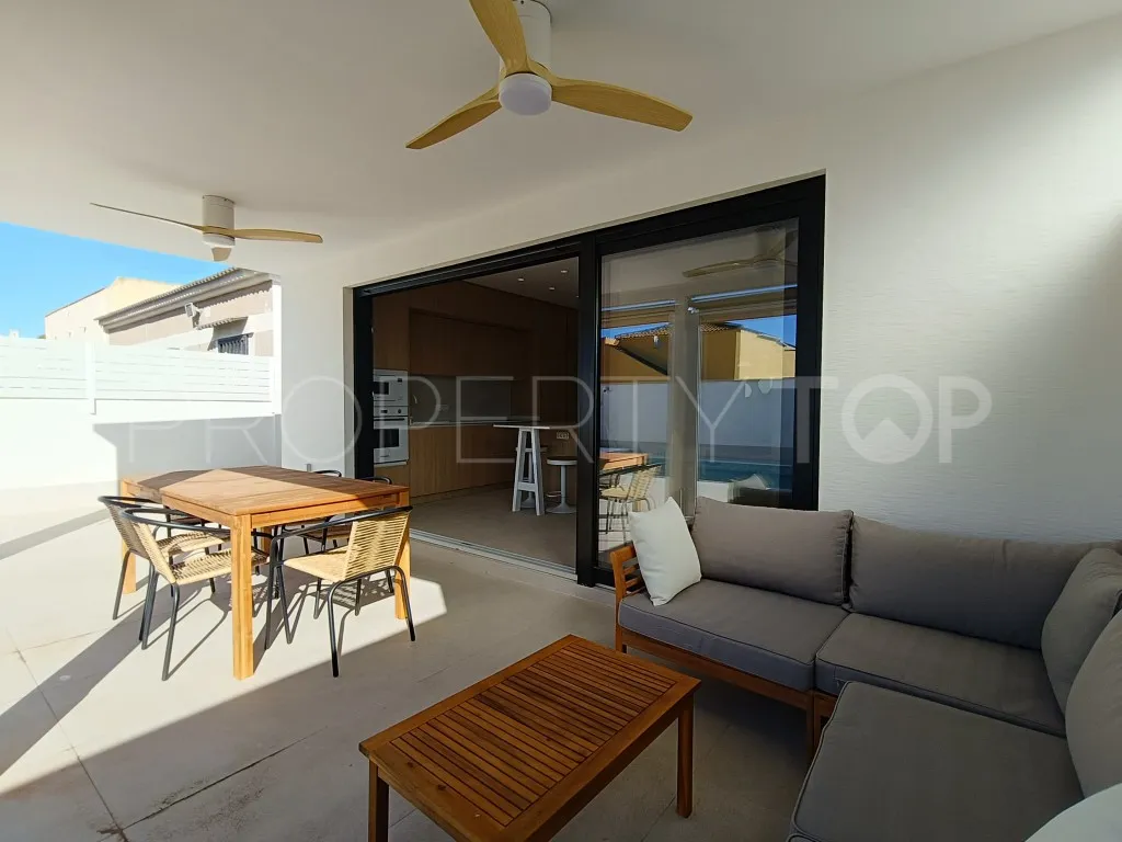 Buy villa with 3 bedrooms in El Chaparral