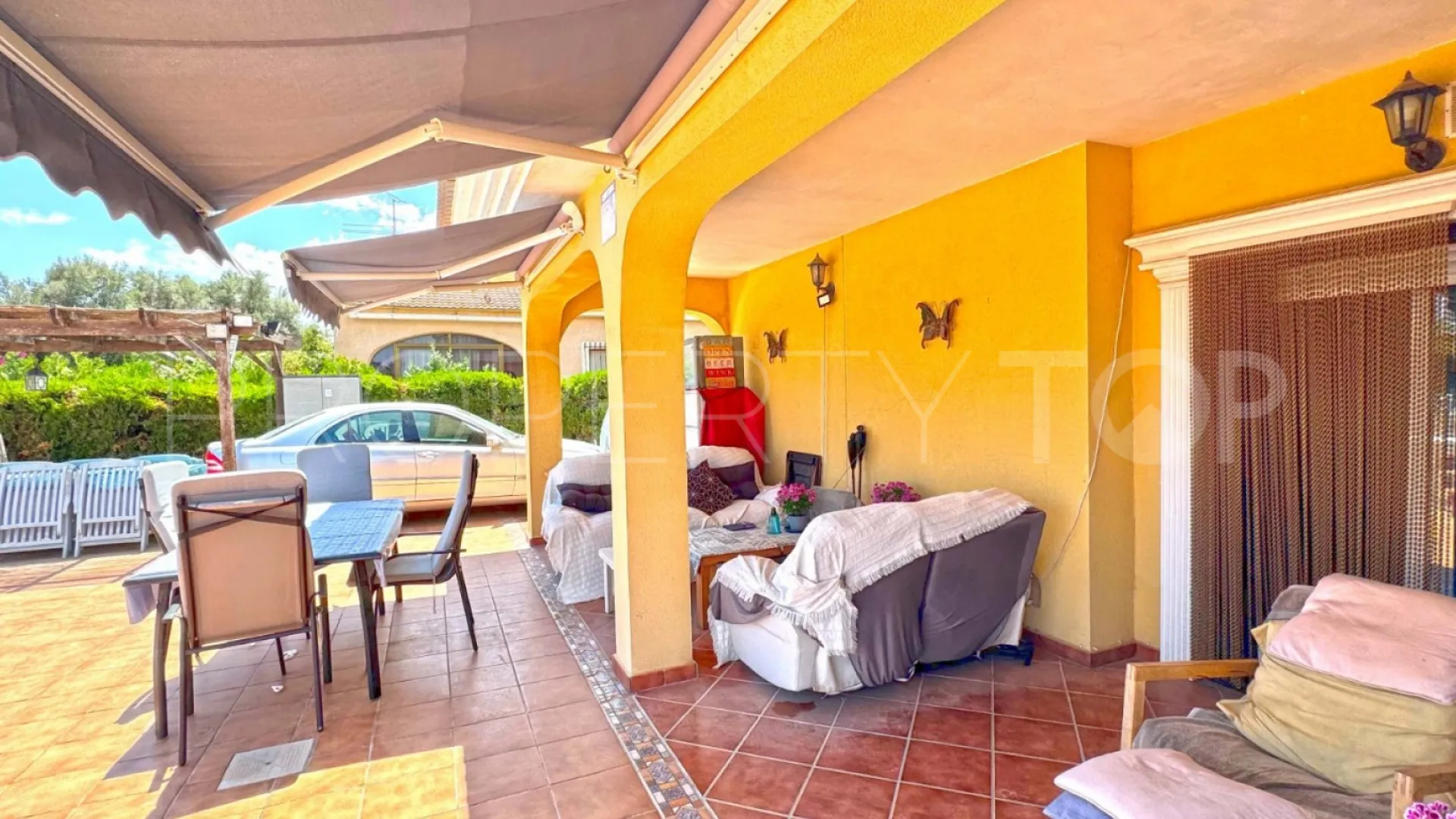 Villa for sale in Los Balcones with 6 bedrooms