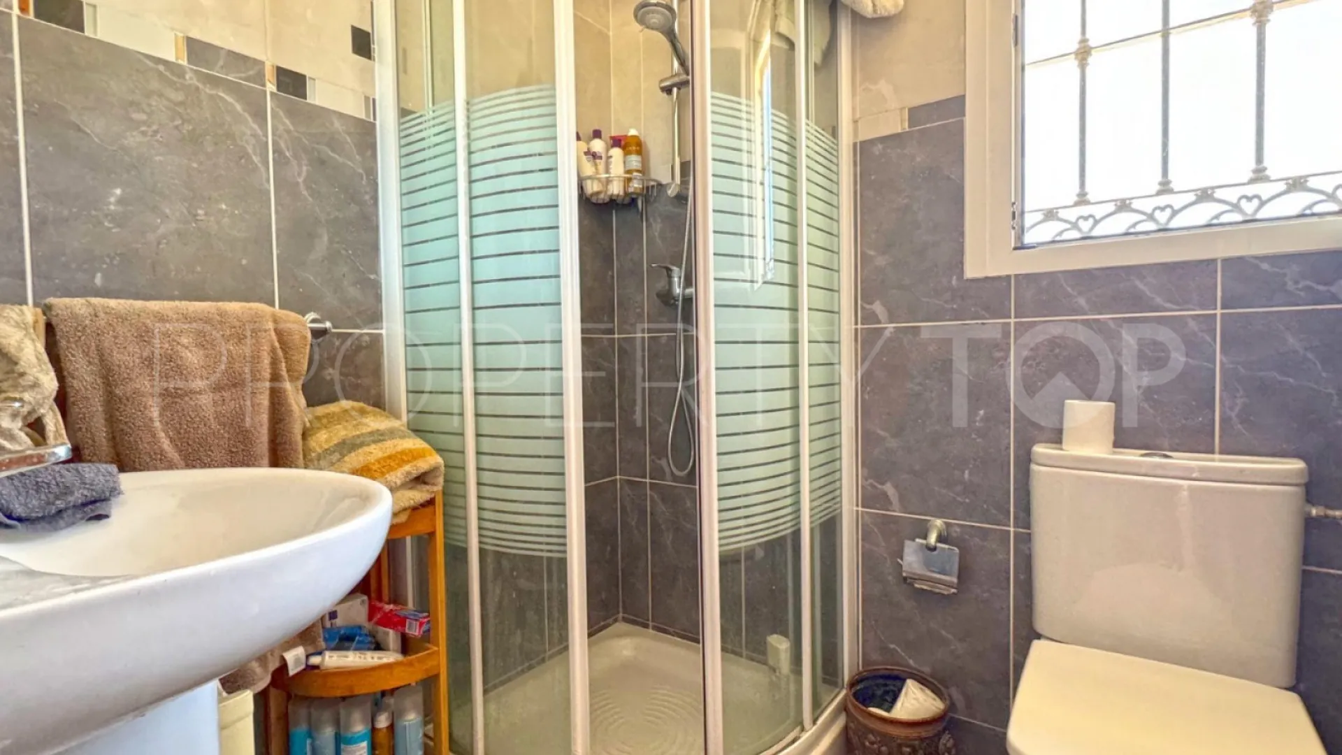Villa for sale in Los Balcones with 6 bedrooms