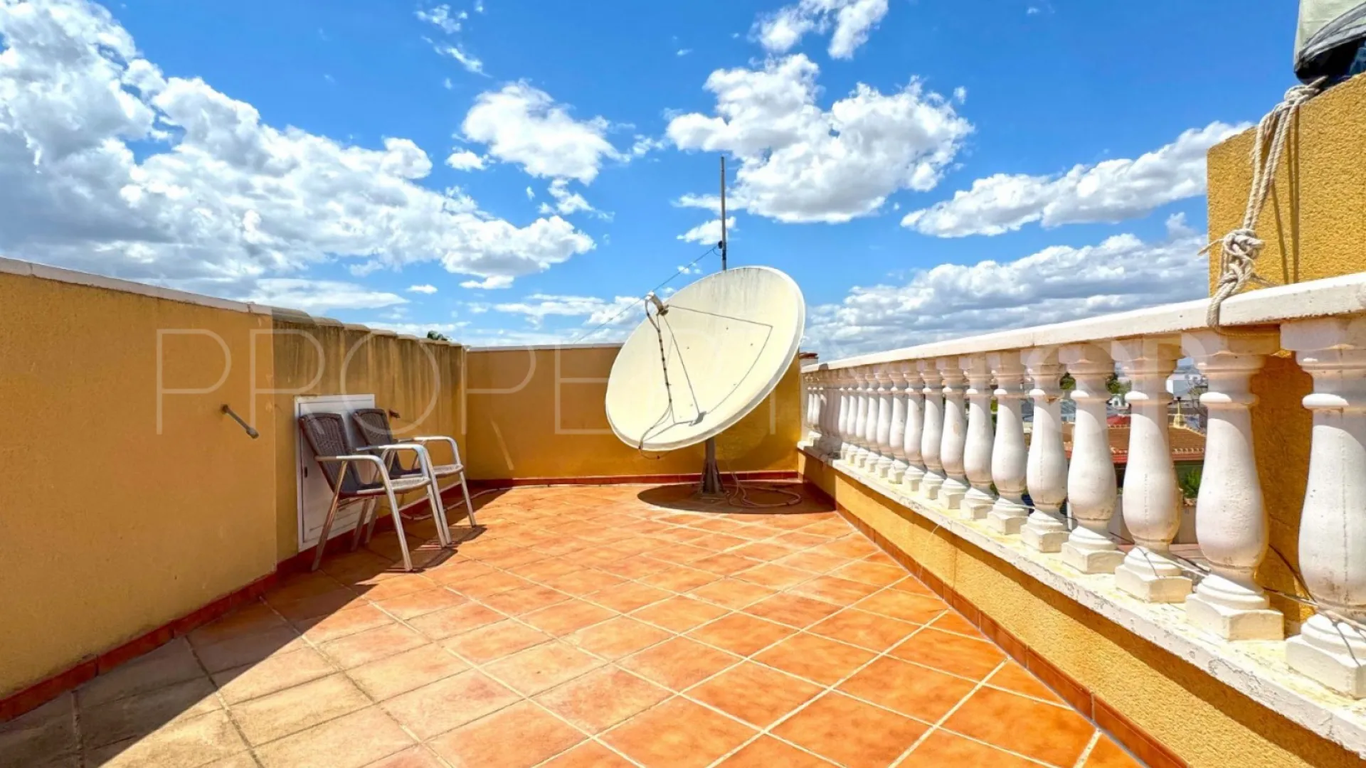 Villa for sale in Los Balcones with 6 bedrooms