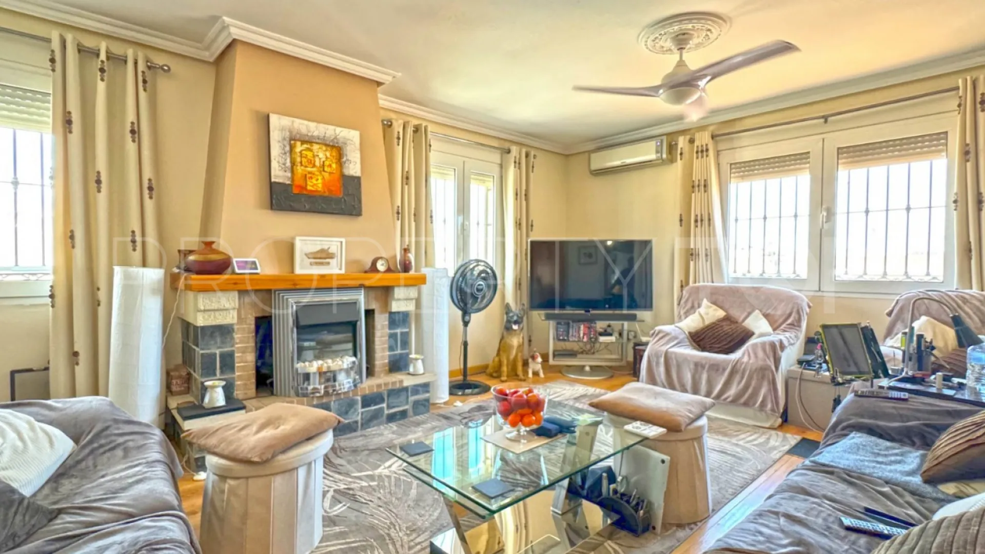 Villa for sale in Los Balcones with 6 bedrooms